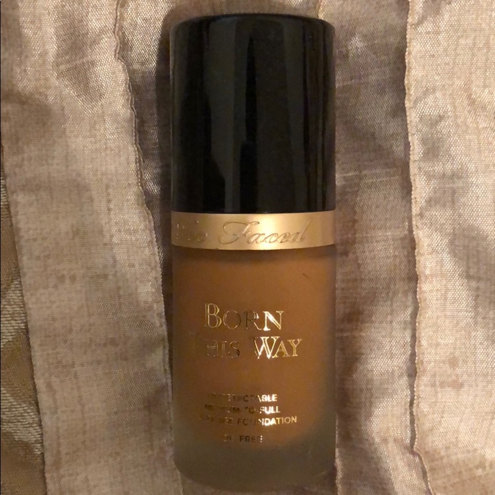 Too faced born this way foundation